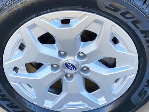 Used 2022 Subaru Forester image 25