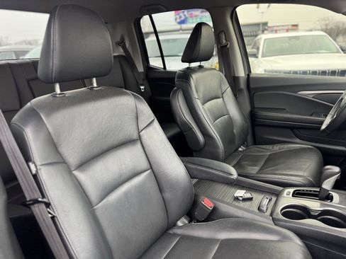 Used 2017 Honda Ridgeline RTL-T image 25