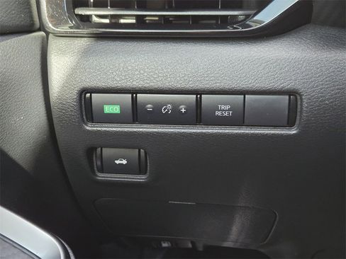 Used 2023 Nissan Sentra SR image 24