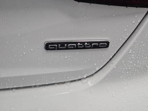 Used 2023 Audi A4 2.0T Premium w/ Convenience Package image 33