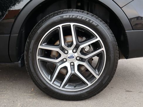 Used 2017 Ford Explorer Sport AWD/4WD image 44