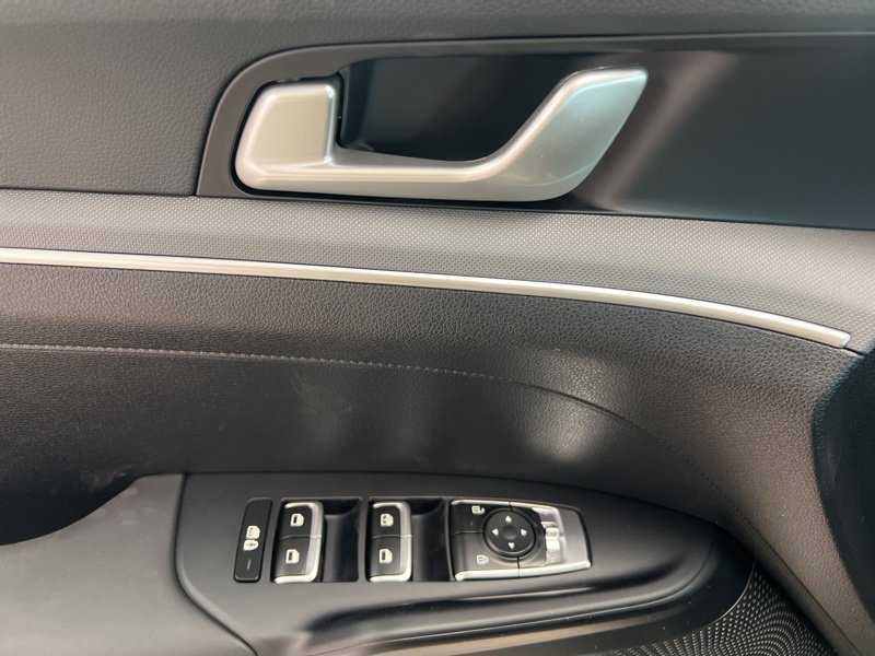 New 2026 Kia K5 LXS FWD image 18