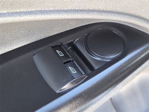 Used 2022 Ford Transit Connect XL image 25