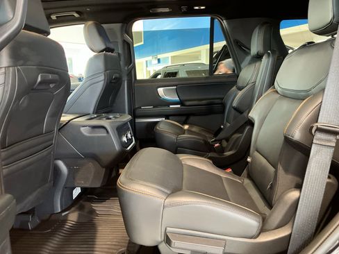 New 2025 Ford Expedition Tremor image 30