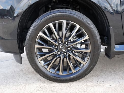 Used 2025 INFINITI QX80 Autograph w/ Autograph Exterior Package image 25