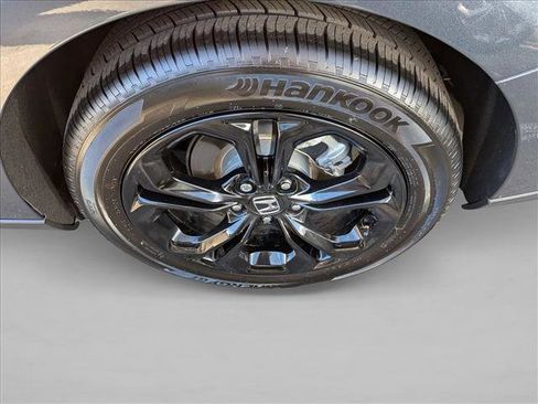 Used 2025 Honda Accord SE image 22