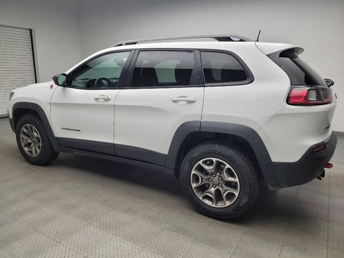 Used 2020 Jeep Cherokee Trailhawk w/ Comfort/Convenience Group AWD/4WD image 3