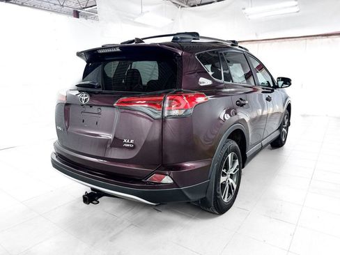 Used 2018 Toyota RAV4 XLE w/ Plus Extra Value Package AWD/4WD image 6