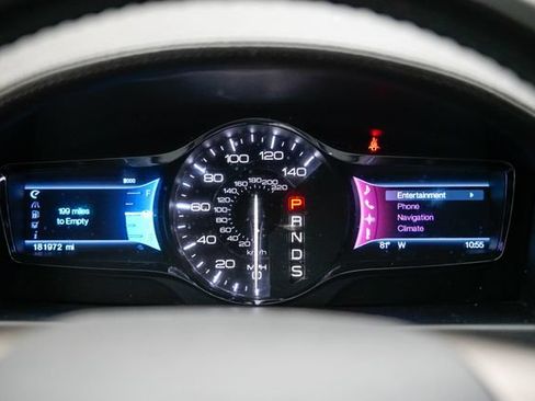 Used 2013 Lincoln MKX AWD image 32