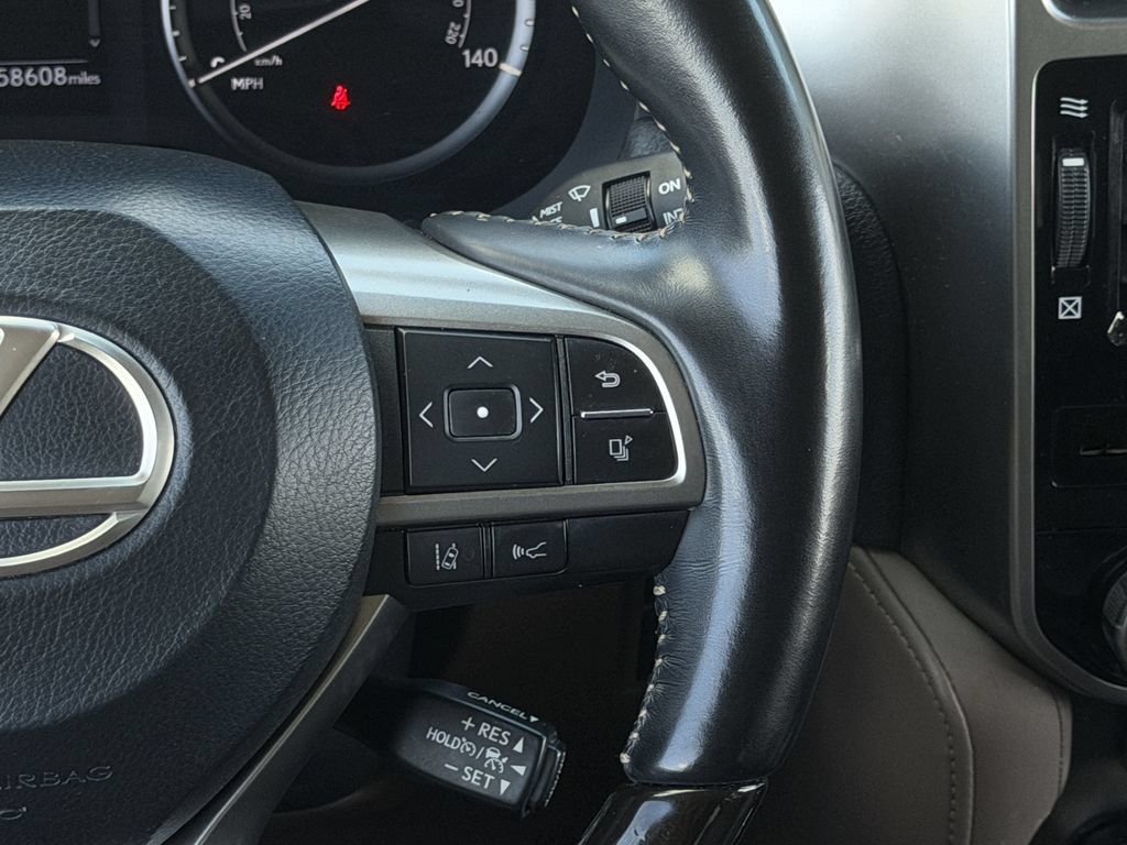 Used 2023 Lexus GX 460 Luxury w/ Accessory Package AWD/4WD image 14