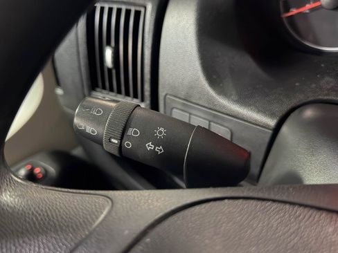 Used 2021 RAM ProMaster 2500 image 21