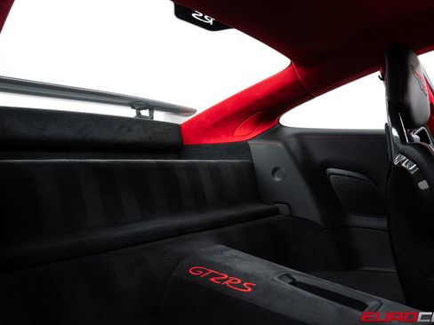 Used 2018 Porsche 911 GT2 RS image 51