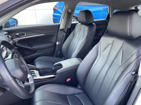 Used 2025 Acura Integra FWD image 11
