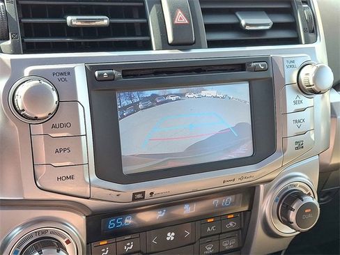 Used 2016 Toyota 4Runner Limited image 19