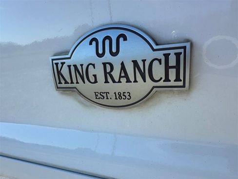 Used 2015 Ford F250 King Ranch image 15