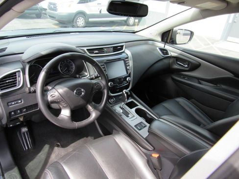 Used 2019 Nissan Murano SL AWD/4WD image 18