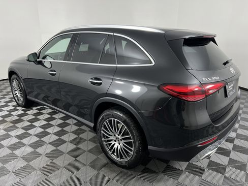 Used 2026 Mercedes-Benz GLC 300 4MATIC image 10
