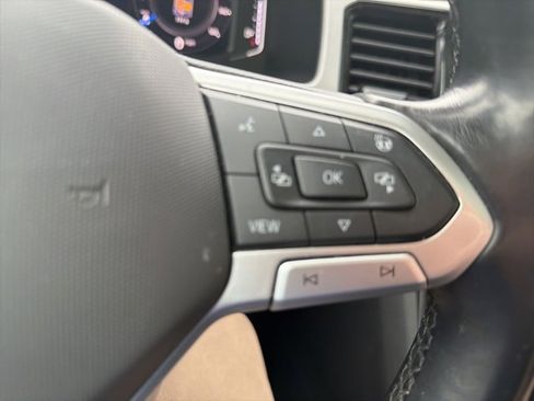 Used 2021 Volkswagen Atlas SEL image 18