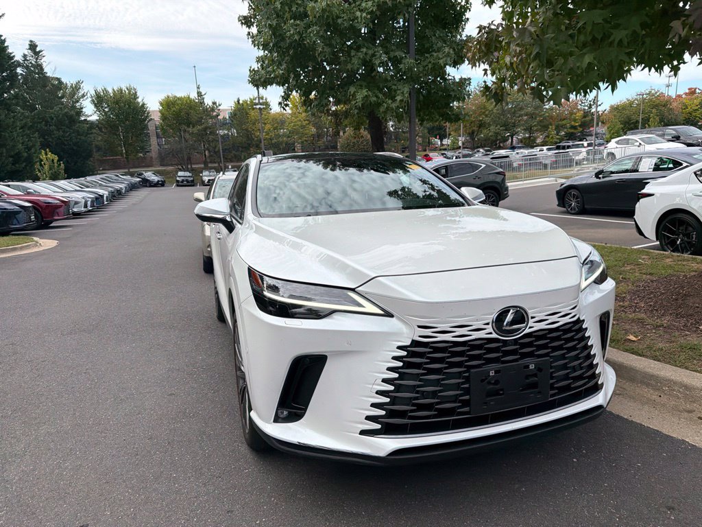 Certified 2025 Lexus RX 450h AWD w/ Convenience Package image 6