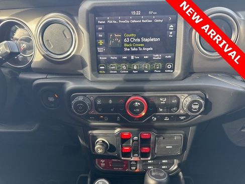Used 2021 Jeep Wrangler Unlimited Rubicon image 22