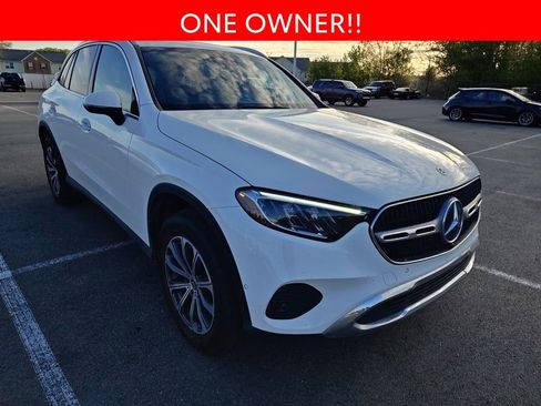 Used 2024 Mercedes-Benz GLC 300 4MATIC image 3
