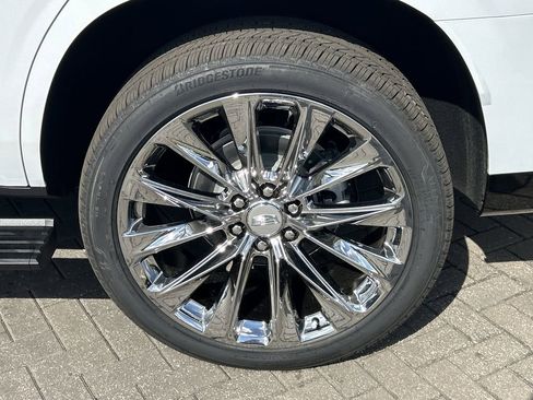 New 2026 Cadillac Escalade Luxury image 29