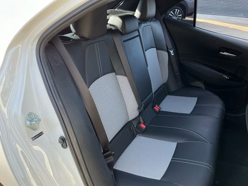 Used 2019 Toyota Corolla XSE image 20