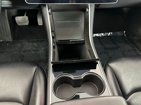 Used 2019 Tesla Model 3 Standard Range Plus RWD image 16