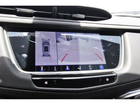 New 2026 Cadillac XT5 Sportv w/ LPO, Onyx Lite Package AWD/4WD image 17