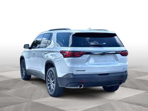 Used 2023 Chevrolet Traverse RS FWD image 6