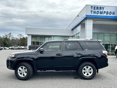 Used 2019 Toyota 4Runner SR5 Premium image 5