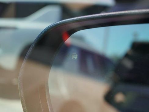 New 2026 Chevrolet Equinox ACTIV image 16