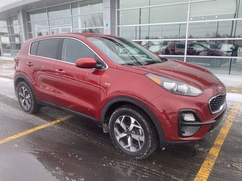 Used 2022 Kia Sportage LX image 4