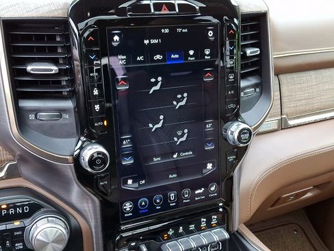 Used 2020 RAM 1500 Limited AWD/4WD image 18