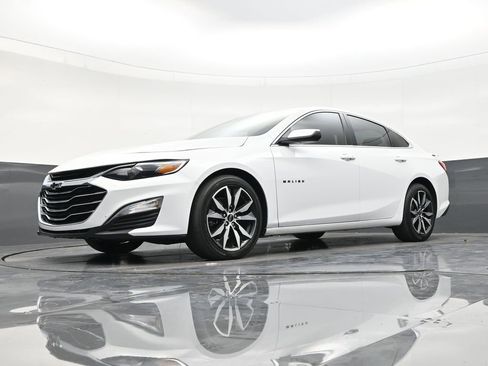 Used 2024 Chevrolet Malibu RS image 20