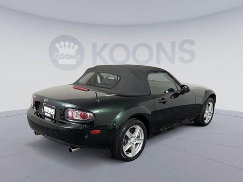 Used 2007 MAZDA MX-5 Miata Sport w/ Convenience Pkg image 7