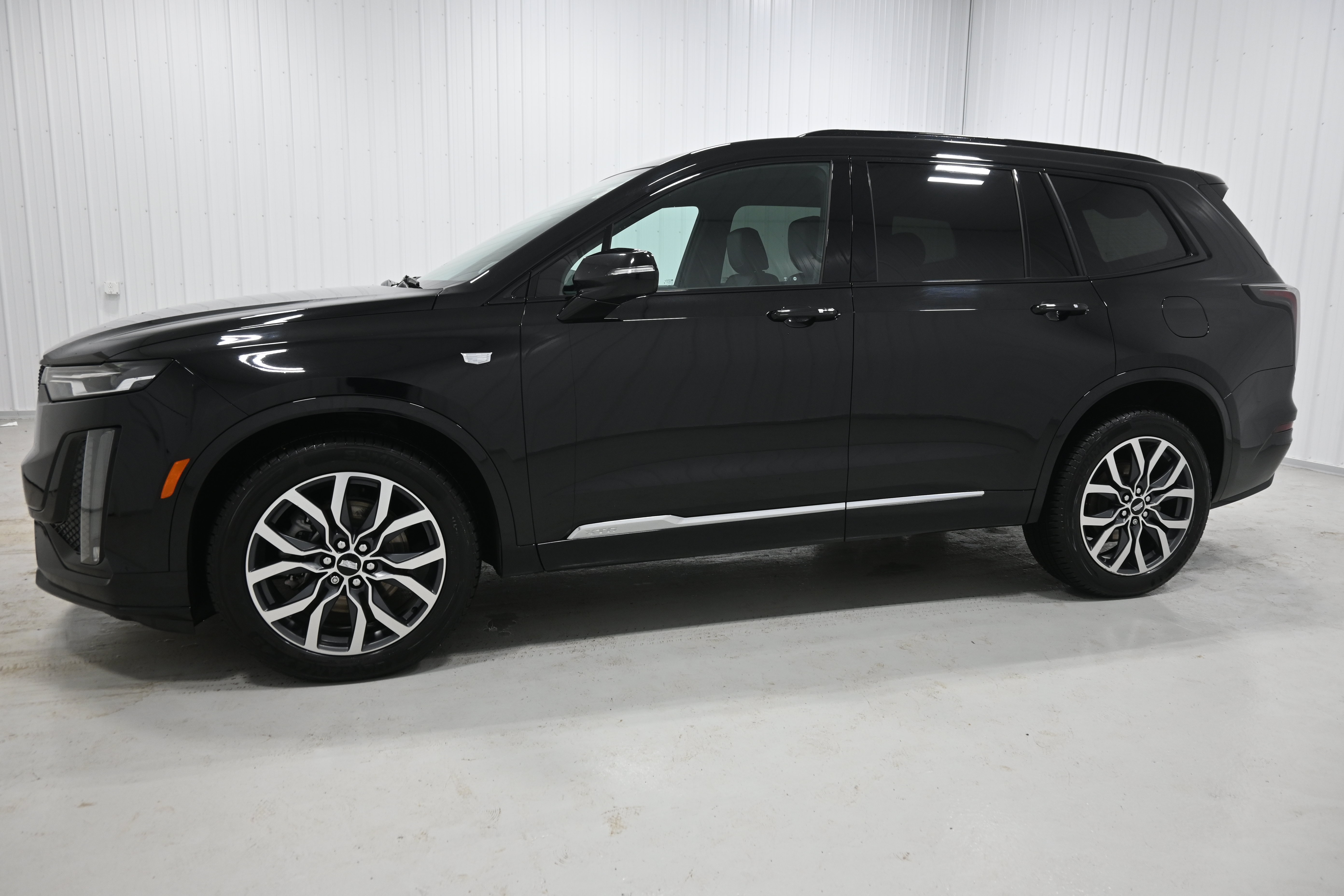 Used 2021 Cadillac XT6 Sport AWD/4WD image 28