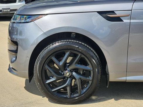 Used 2024 Land Rover Range Rover Sport Dynamic SE AWD/4WD image 8
