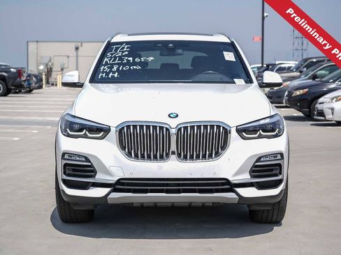Used 2019 BMW X5 xDrive40i w/ Premium Package 2 AWD/4WD image 2