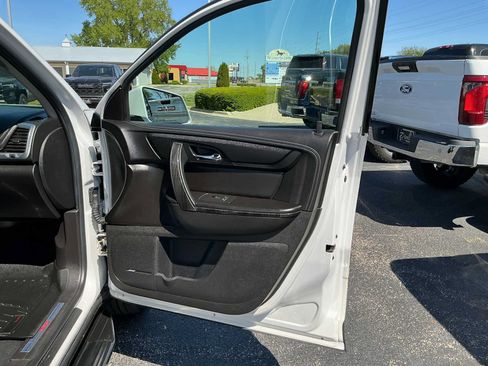 Used 2017 GMC Acadia Limited SLT AWD/4WD image 26