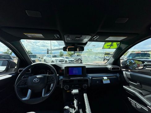 Used 2025 Toyota 4Runner TRD Off-Road image 16