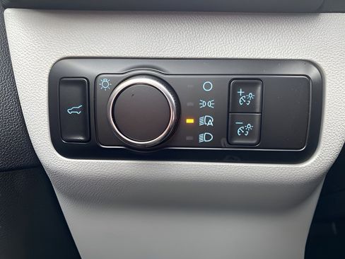 Certified 2023 Ford Escape Active w/ Tech Pack #2 image 16