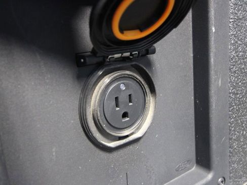 Used 2022 Ford F150 Platinum w/ Equipment Group 701A High image 49