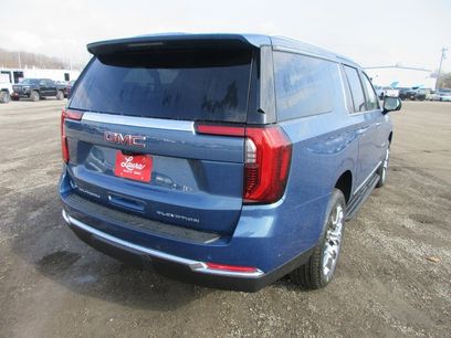 New 2026 GMC Yukon XL Elevation w/ Elevation Premium Package