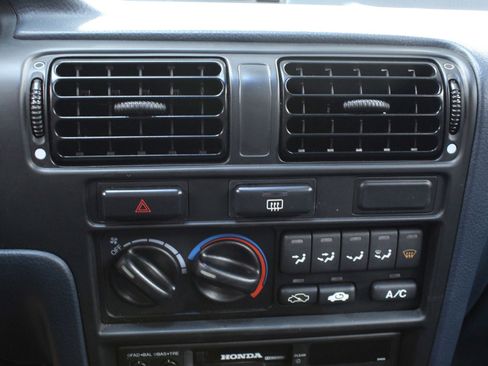 Used 1993 Honda Accord LX image 12