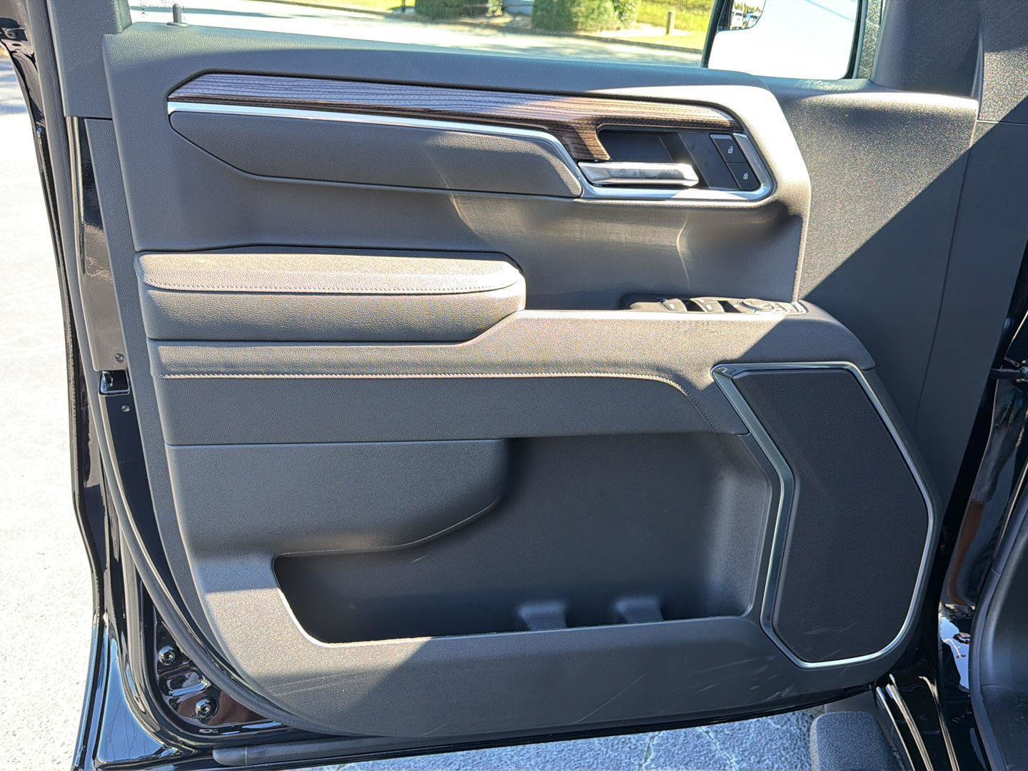New 2026 Chevrolet Silverado 1500 RST AWD/4WD image 16