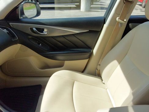 Used 2015 INFINITI Q50 Premium w/ Navigation Package image 15