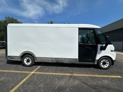 Used 2024 Chevrolet Brightdrop 600 w/ Battery Pack, Max Range AWD/4WD image 4