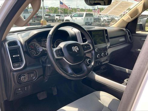 Used 2020 RAM 1500 Big Horn AWD/4WD image 15