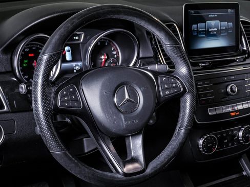 Used 2018 Mercedes-Benz GLE 350 4MATIC image 19